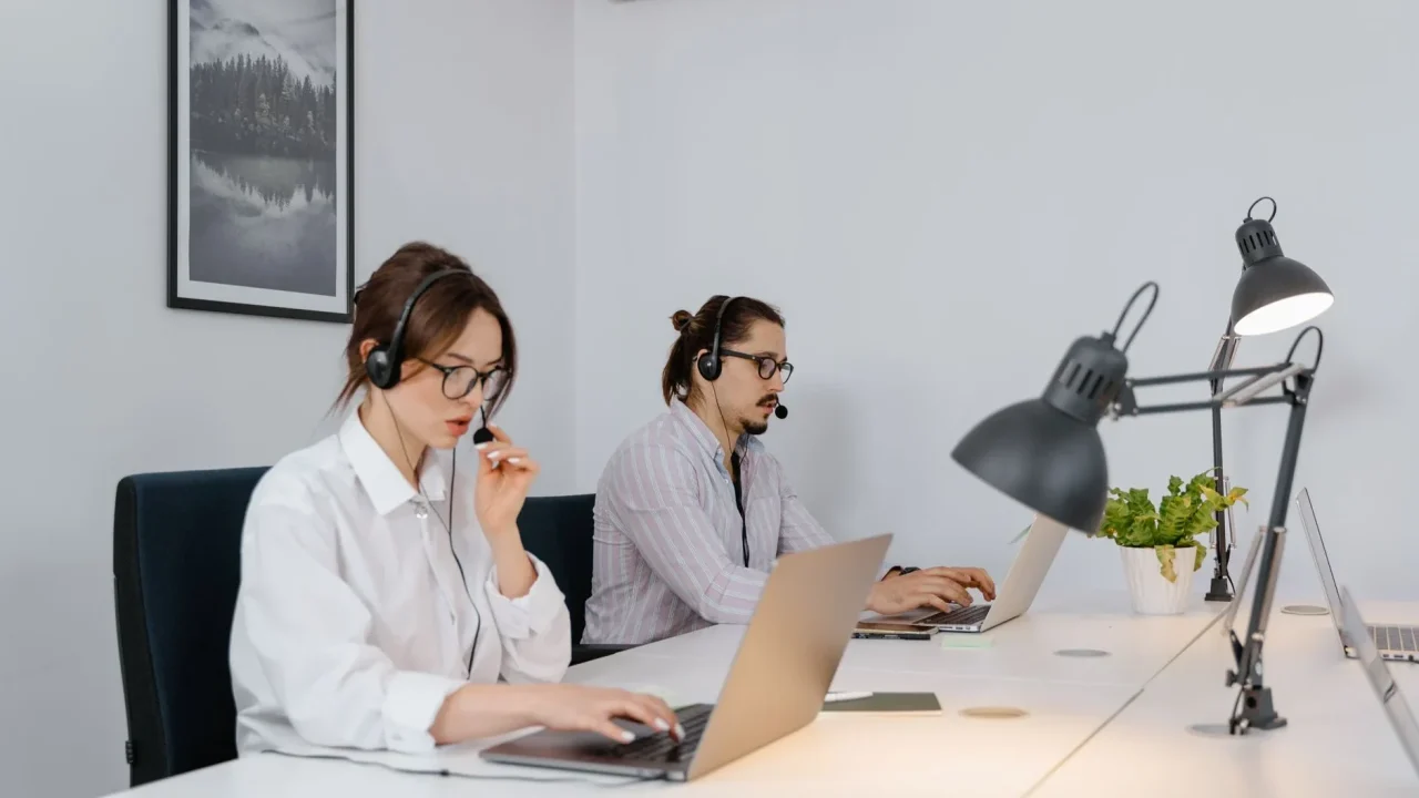 Best Equipment For Remote Customer Service Jobs