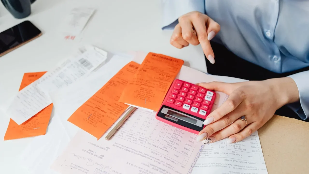 Is It Hard To Become An Accountant
