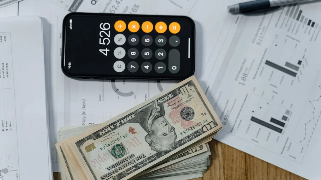 Money Stack Calculator