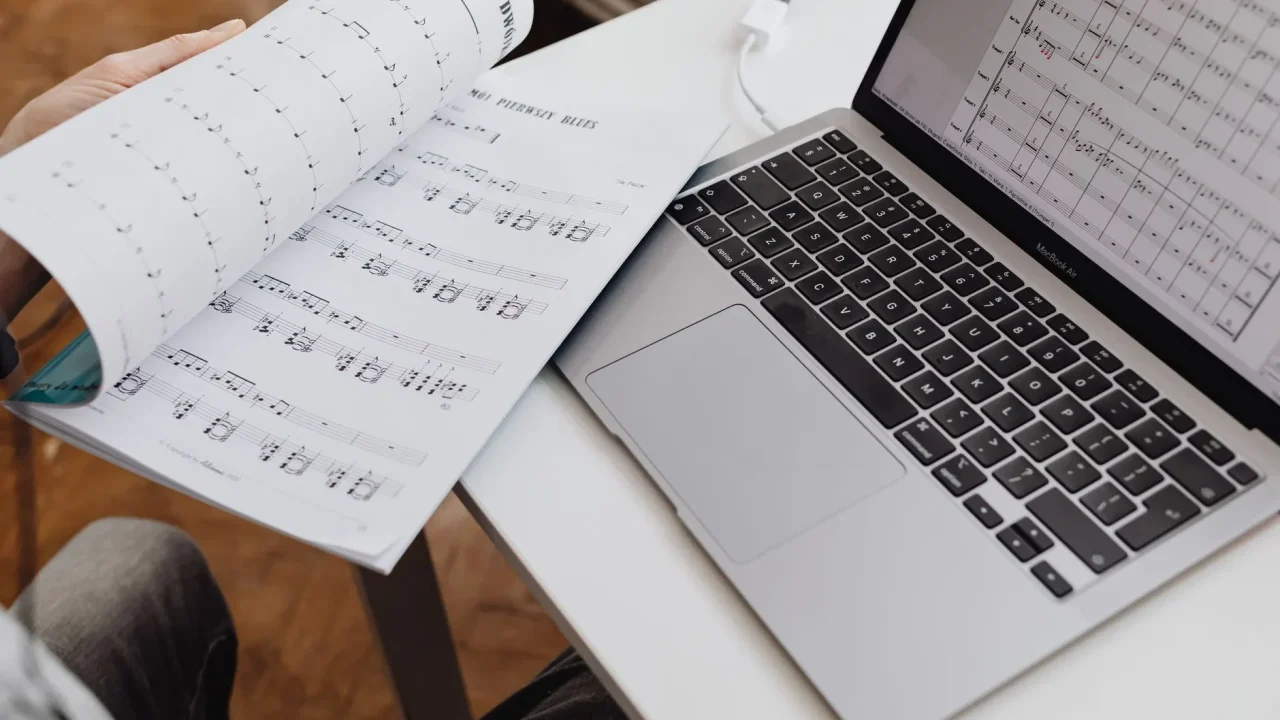 Online Course Books