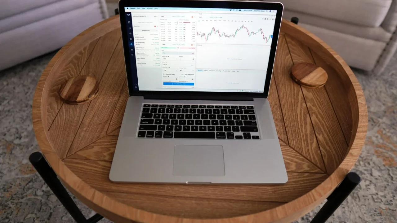 Portfolio Presentation Dashboard