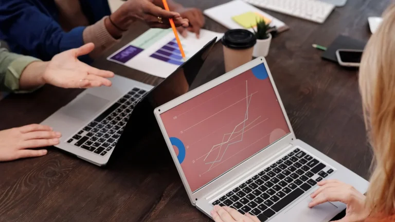 Project Dashboard Laptop